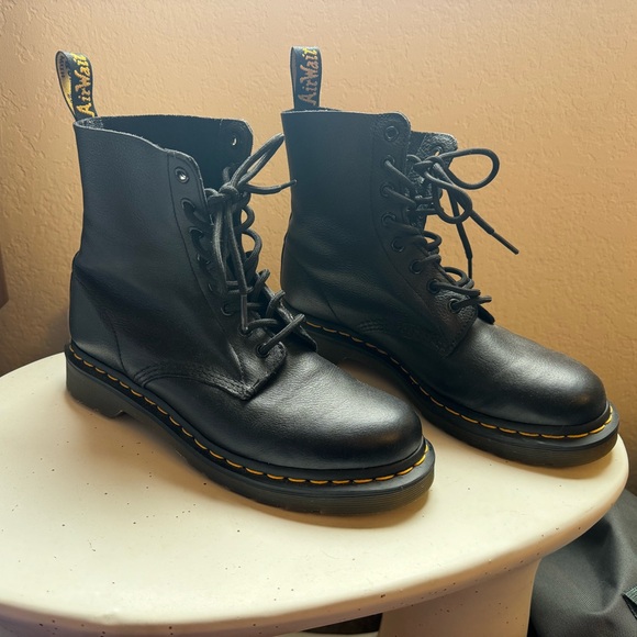 Soft Leather Dr Martens Boots - Picture 2 of 5